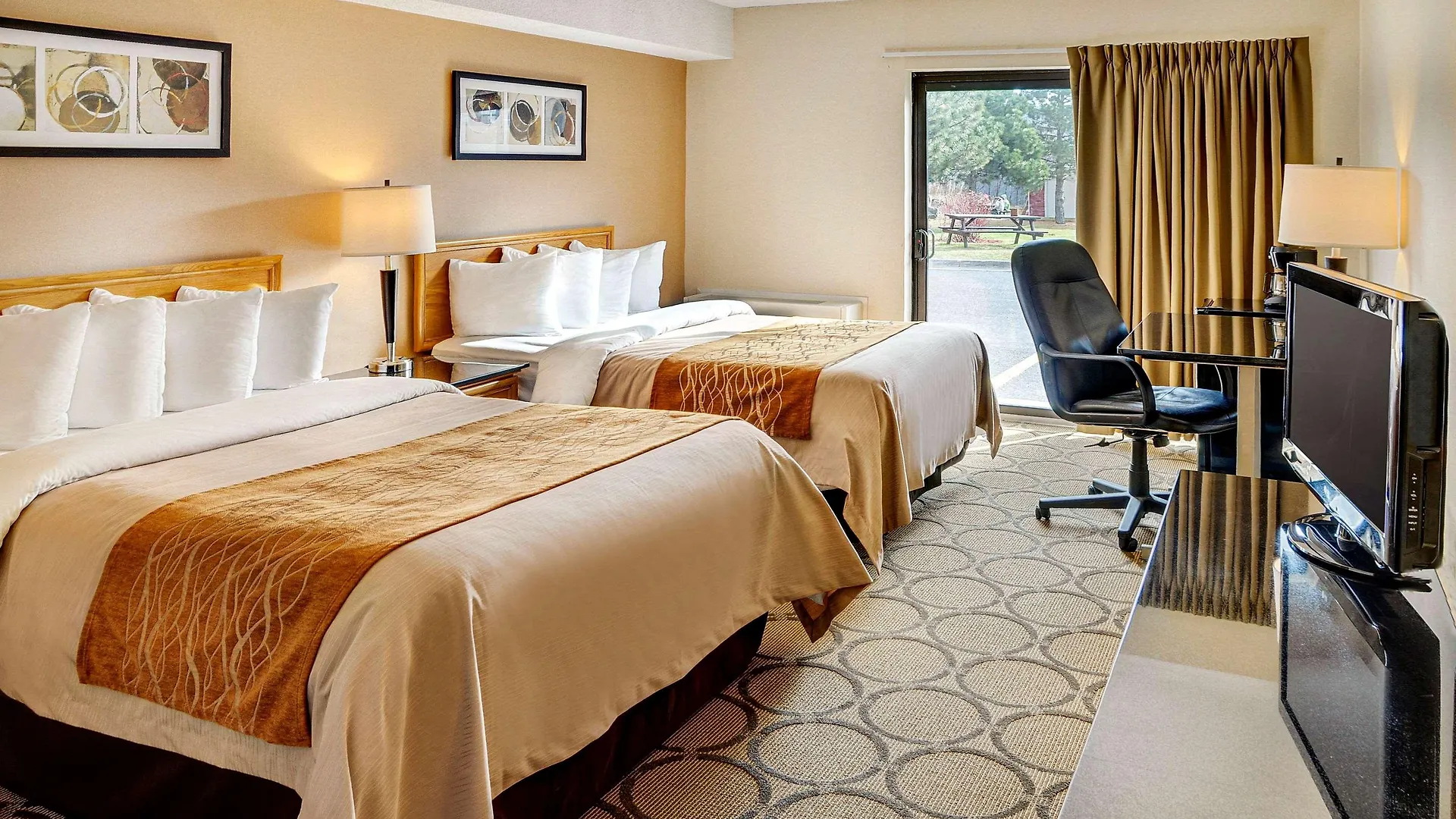 Comfort Inn South Winnipeg 3*,