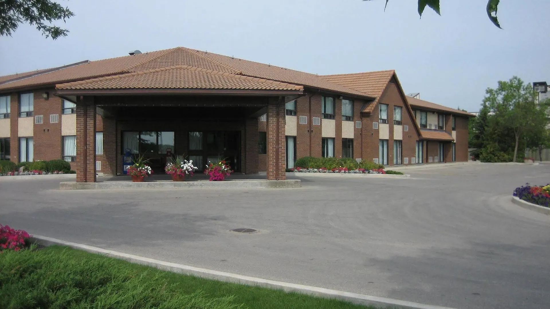 Comfort Inn South Winnipeg 3*,